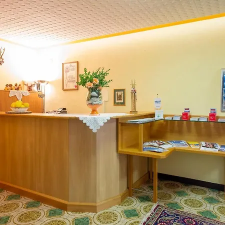 Casa de hóspedes Suedhang 3*