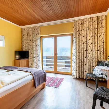 Gasthuis Suedhang Bad Kleinkirchheim